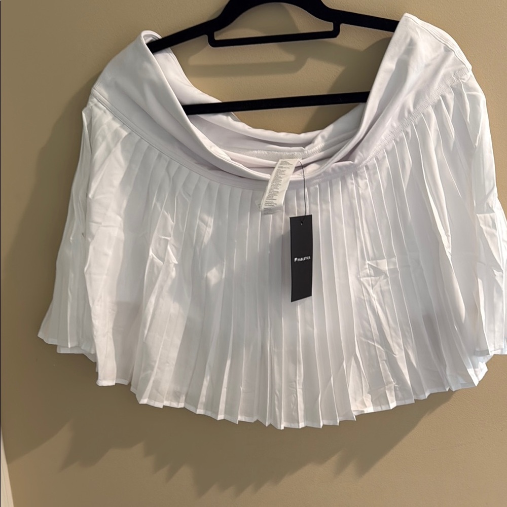 Fabletics White Pleated Athletic Skort